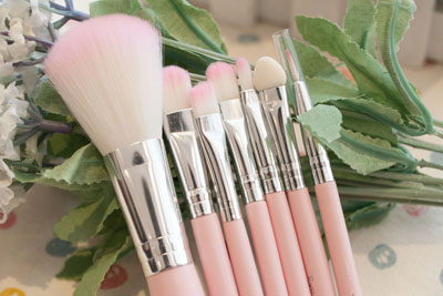 怎么去判斷哪些是好的化妝刷？