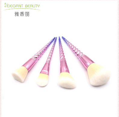 化妝刷掃盲，關(guān)于化妝刷的基礎(chǔ)知識(shí)科普，干貨滿(mǎn)滿(mǎn)值得一看