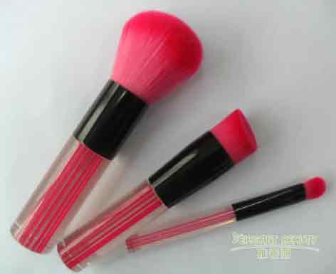 雅香麗教你化妝刷選購(gòu)的方法都有哪些？