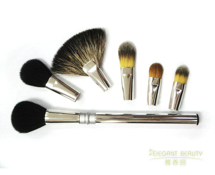 化妝刷定制的刷型設(shè)計(jì)：如何根據(jù)你的需求定制刷型？